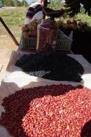 Bohnen, schwarz und rot 