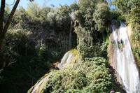 Der Rocío-Wasserfall (El Rocío = 'Tau')