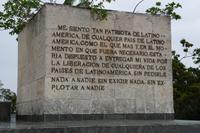 Am Che Guevara-Mausoleum 