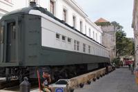 Coche Mambí - zu Ehren der Mambíes, der antispanischen Freiheitskämpfer benannter Präsidentenwagen (1901 - 1958), zuletzt benutzt von Fulgencio Batista, heute Museum