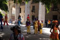 Performance vor dem Hist. Stadtmuseum, dem ehemaligen Palast der Generalkapitäne (Statthalter des spanischen Königs) Kubas