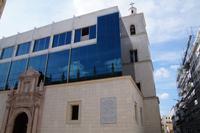 Der teils historische, teils moderne Bau des Colegio de San Gerónimo, früher Sitz der Universität von La Habana, beherbergt heute vier Fachbereiche