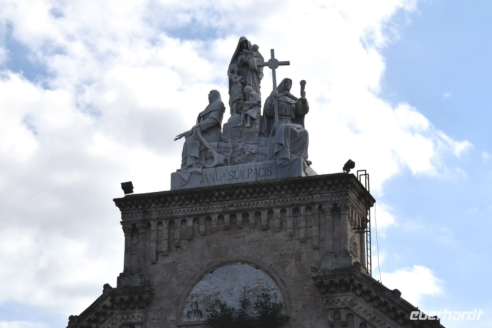 Friedhofstor in Havanna