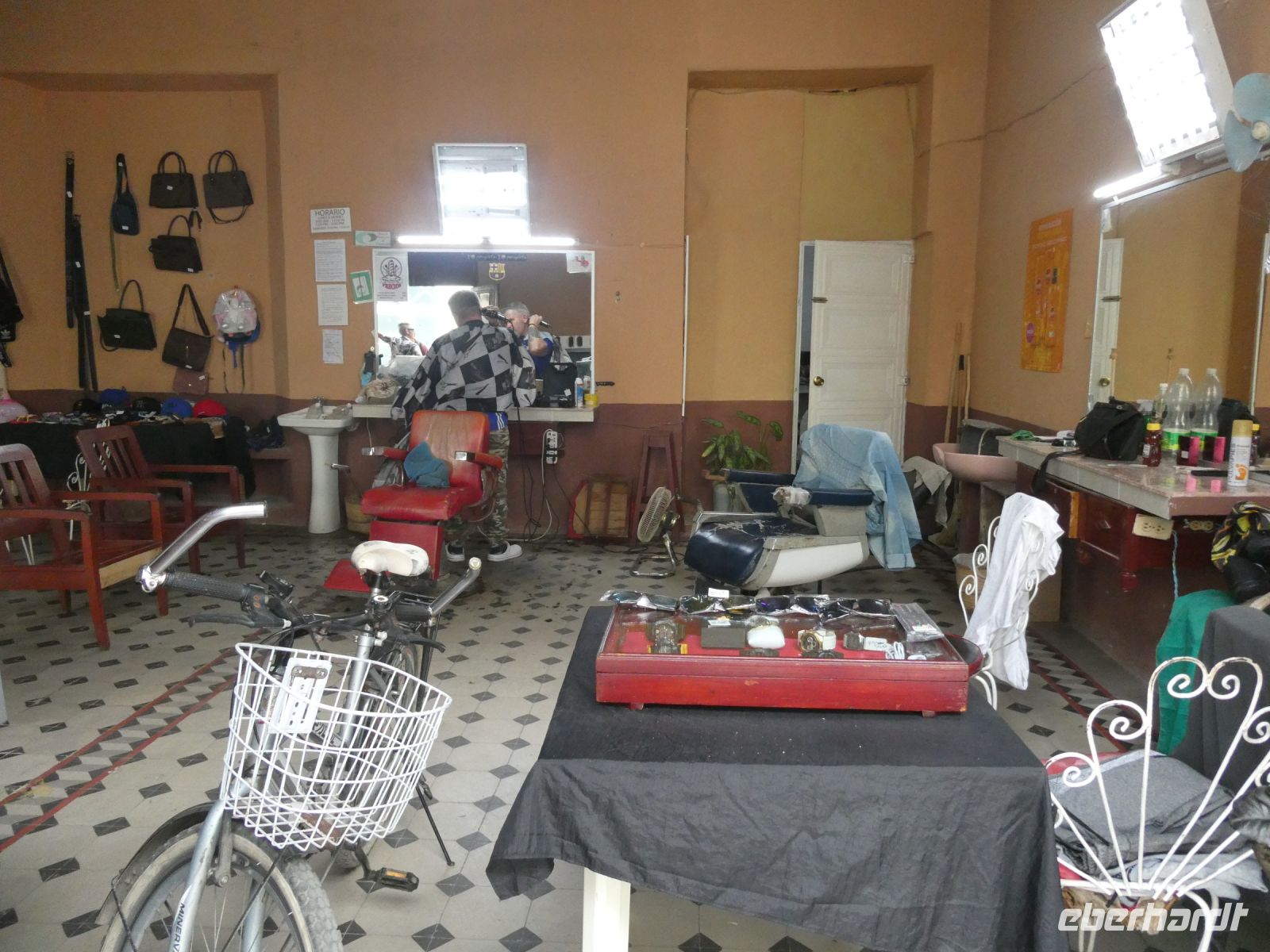 Haarschnitt gefällig