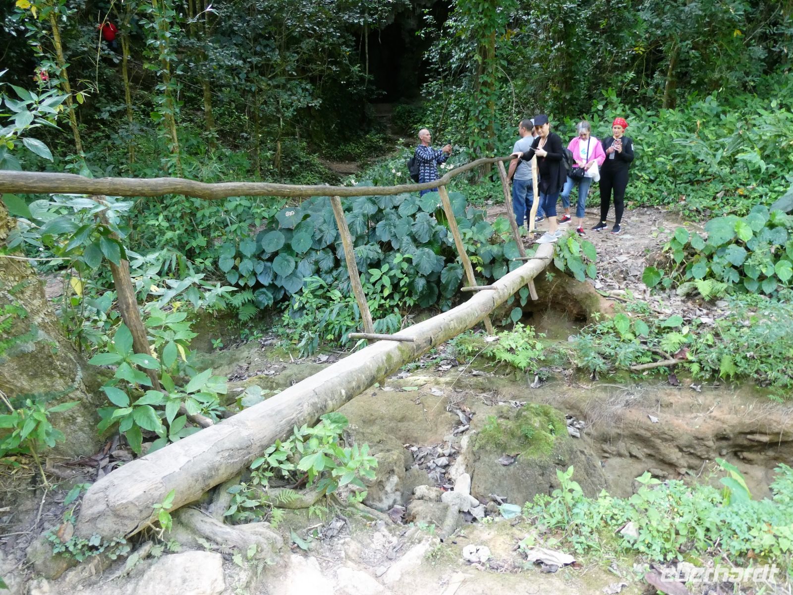 da müssen wir rüber