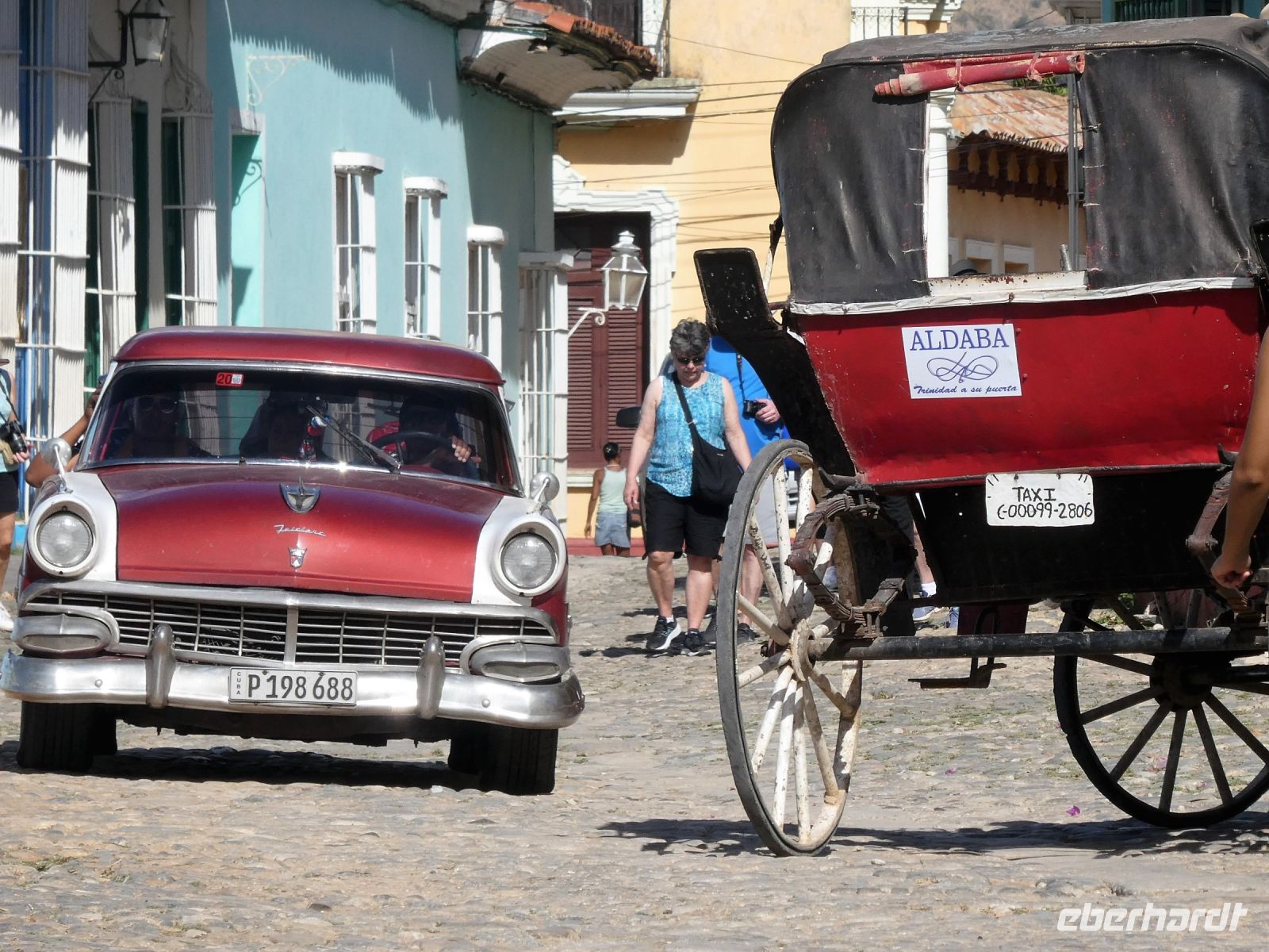nehmen wir den Oldtimer oder die Kutsche