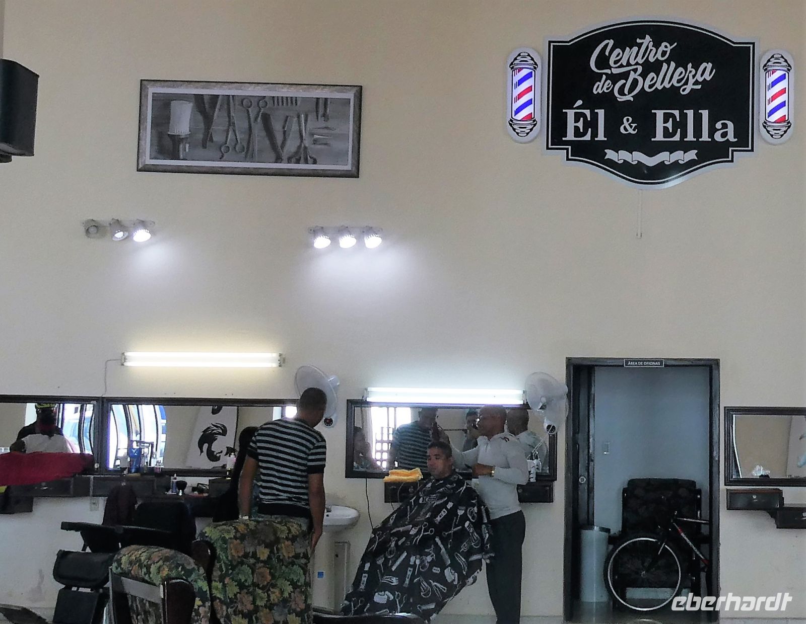 darf es ein Haarschnitt sein