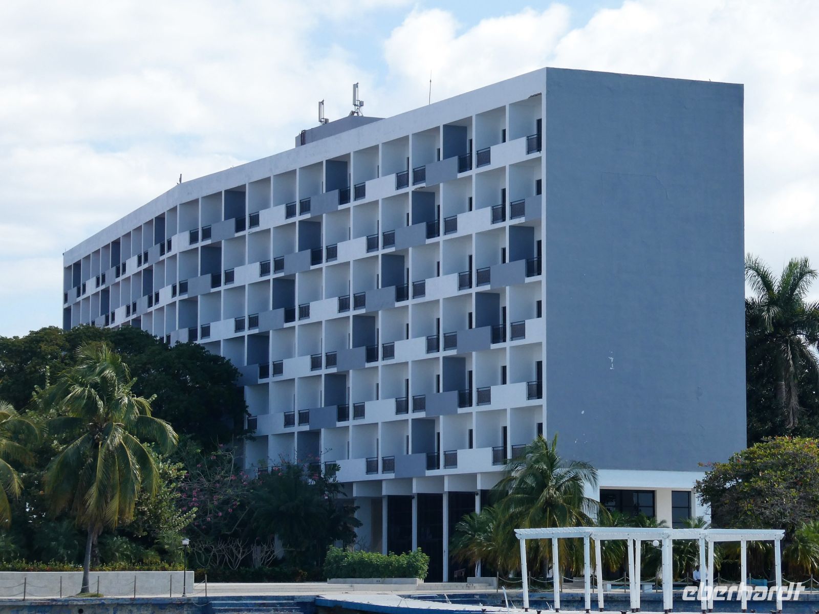 Hotel von der anderen Seite