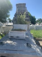 Grabmal des Gründer der Rumfabrik Bacardi