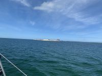 Ein gestrandetes Schiff