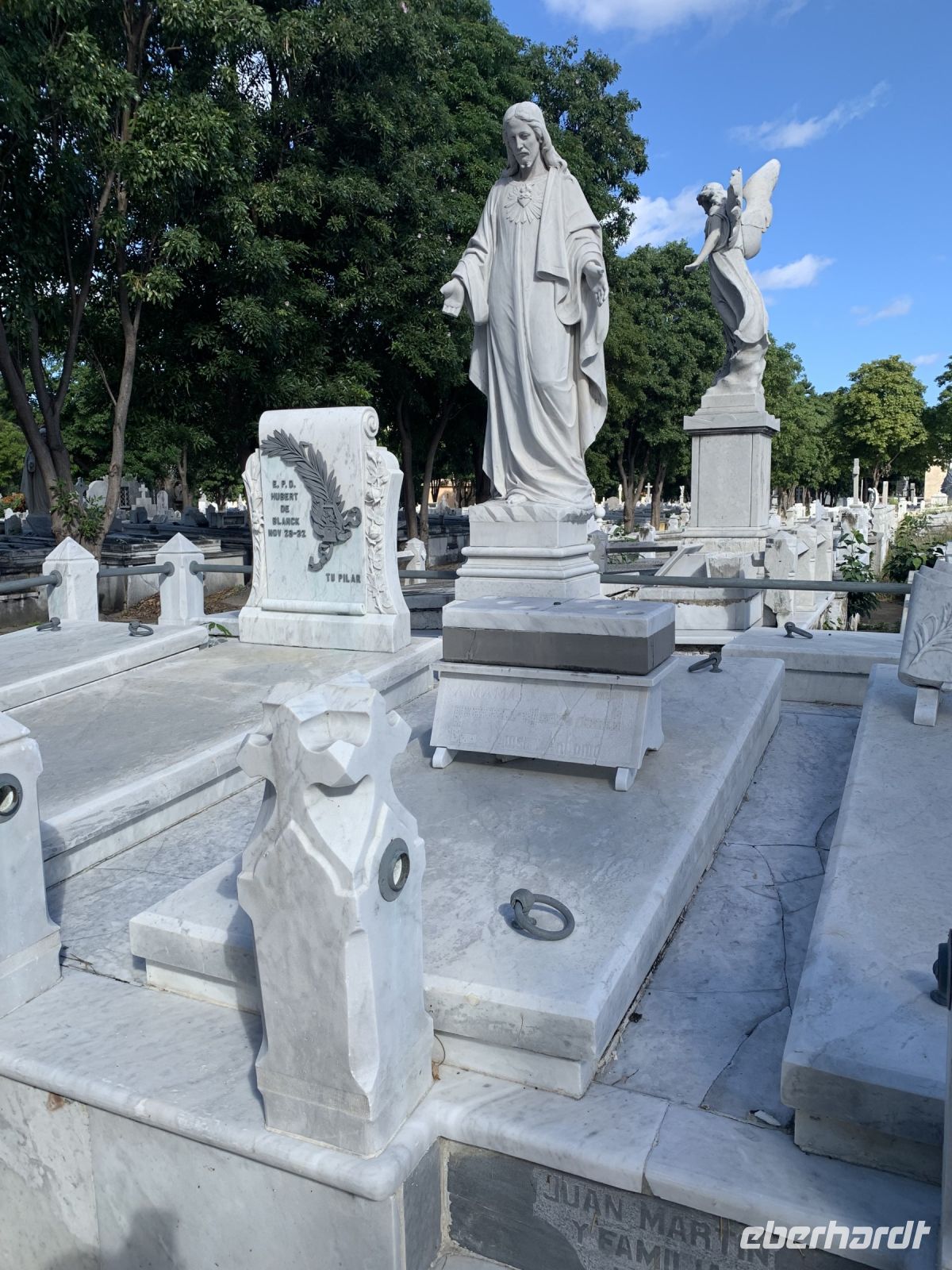 Der Friedhof ist wie in Museum