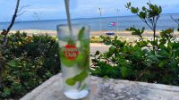 Havanna Mojito mit Blick auf den Malecon