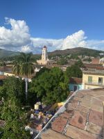 Über den Dächern von Trinidad