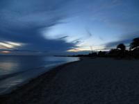 0577  Trinidad -  Abend am Meer