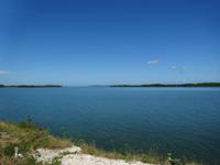 auf dem Damm Richtung Santa Maria