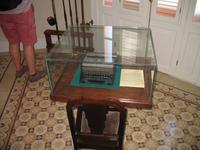 Besichtigung des Zimmers 511 von Hemingway in Hotel Ambos Mundos in Havanna 