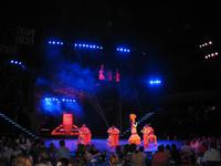 Abendveranstaltung im Freiluft-Kabarett 