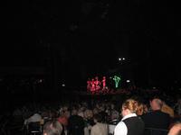 Abendveranstaltung im Freiluft-Kabarett 