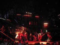 Abendveranstaltung im Freiluft-Kabarett 