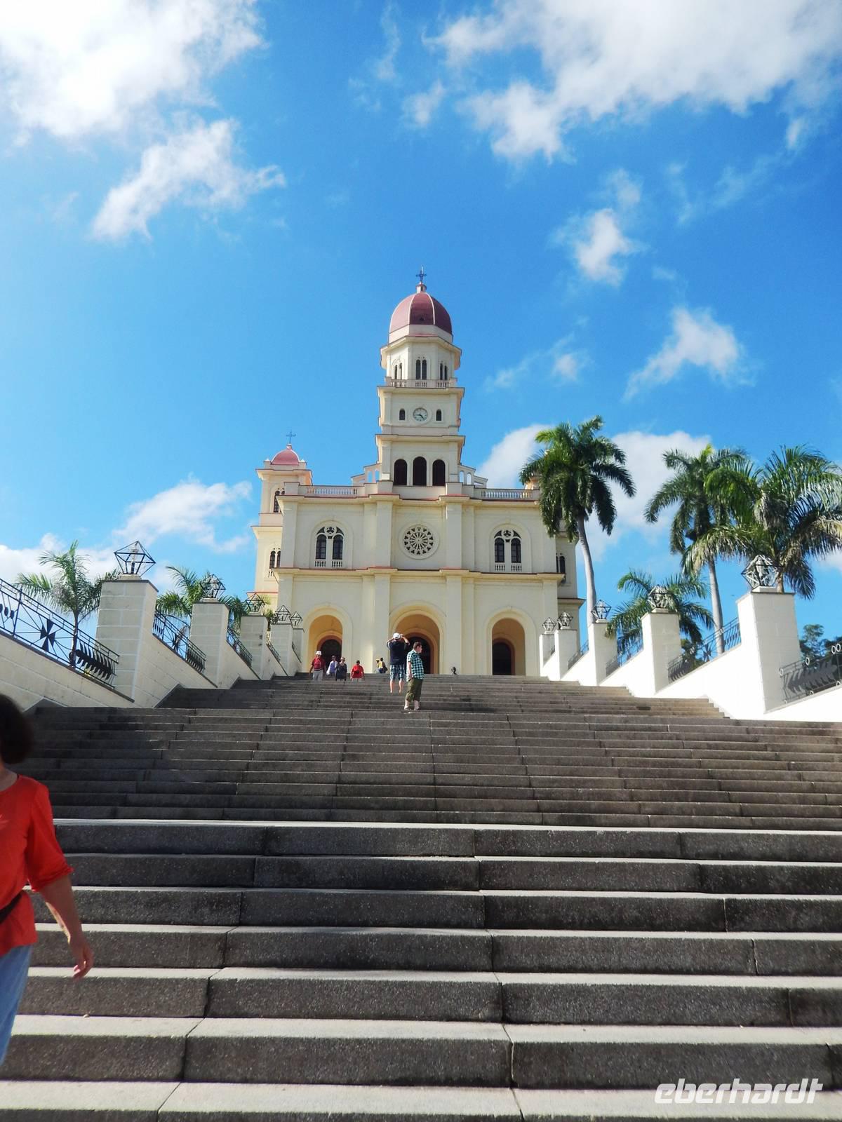 majestätische Kirche in El Cobre