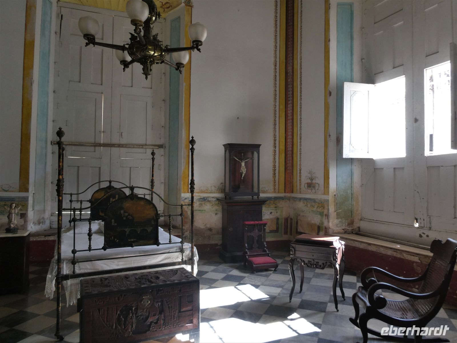 im Schlafzimmer