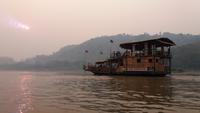 abendliche Bootsfahrt auf dem Mekong in Luang Prabang 