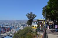 Blick auf die Bucht und den Hafen von Valparaíso