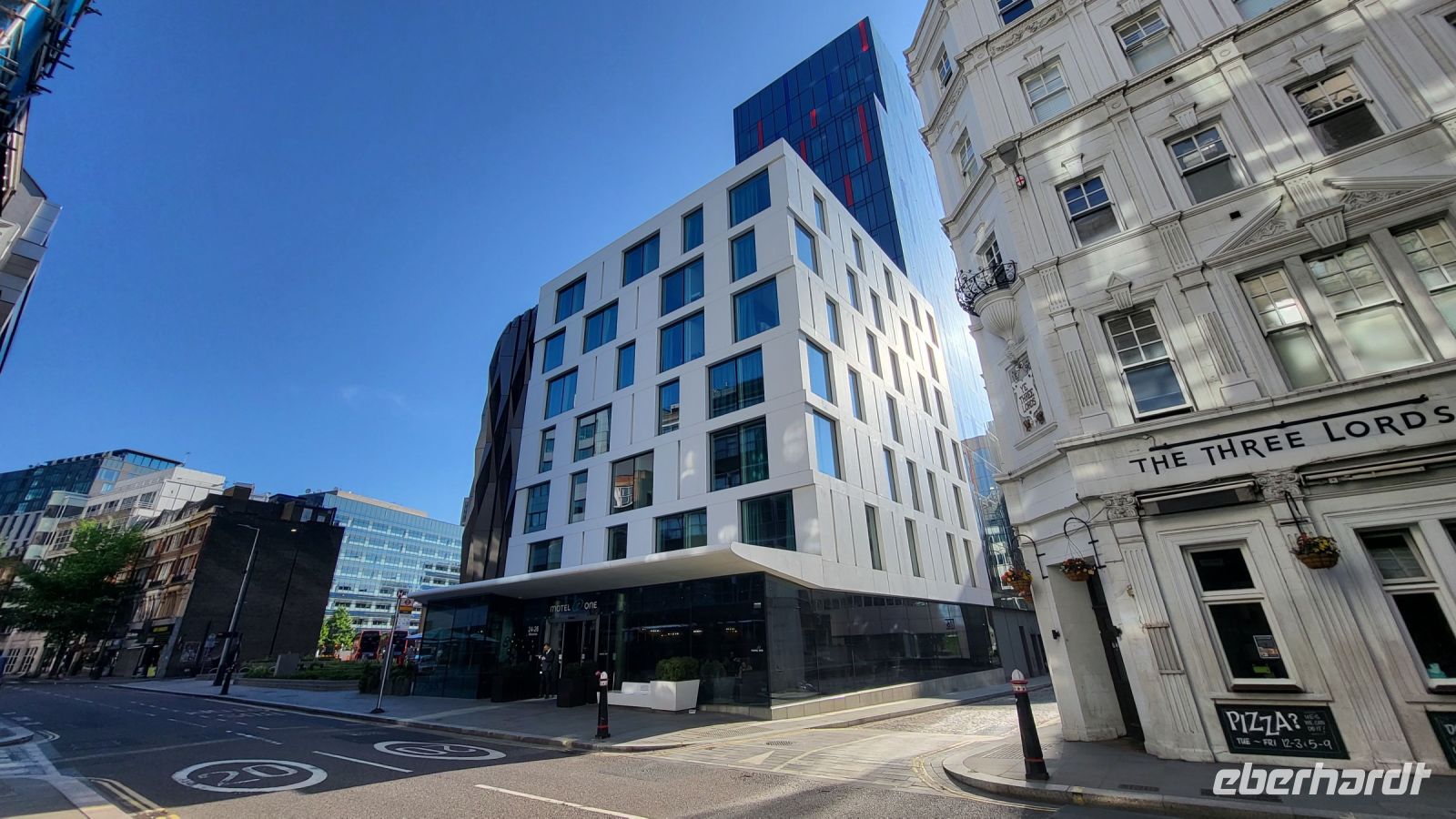 11 – London, Motel One Tower Hotel