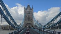 Busfahrt über die Tower Bridge