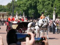 Camilla, Lampe und Charles