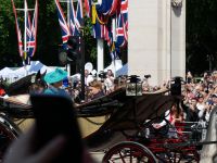 Kate mit George und Charlotte (und Louis' Haare) 