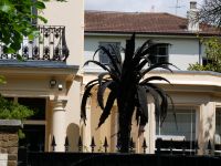 Palme aus Autoreifen: Camden Town