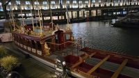 die Gloriana in den St. Katharines Docks