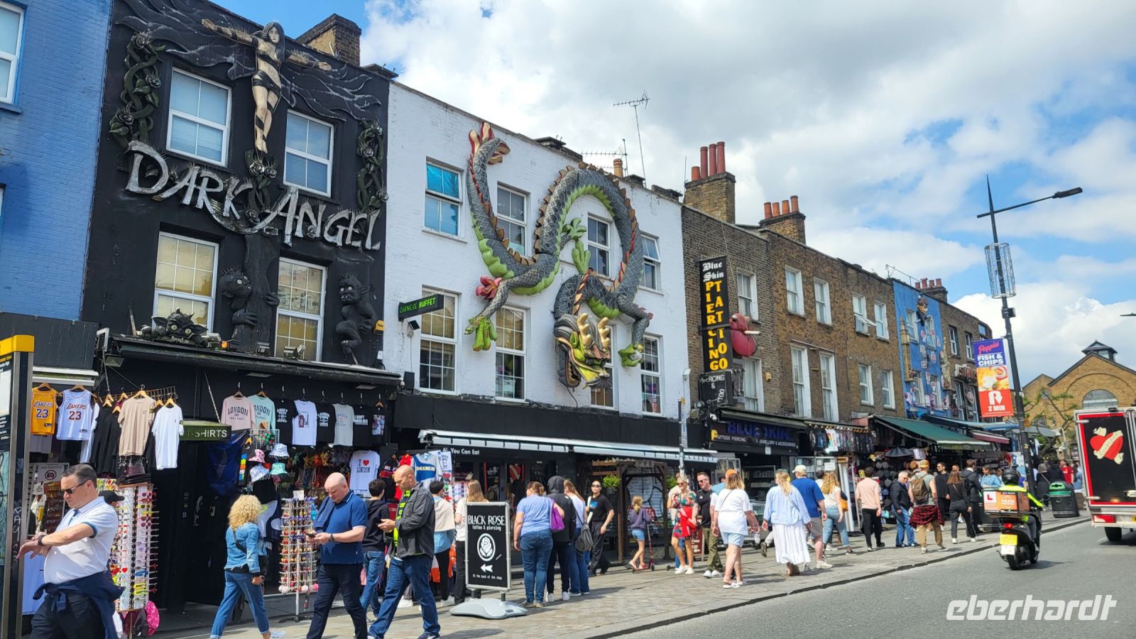 33 – London, Camden Town