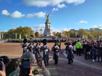 Auszug und Victoria Memorial