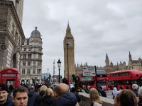 Telefonzelle, Big Ben (Elizabeth Tower) und Doppeldeckerbusse - die drei Must haves in einem