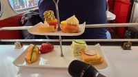 mit lecker Afternonn Tea