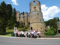 Vor der Burg Belfort