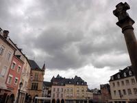 Markt von Echternach mit Blick auf dasgotische  Justizgebäude
