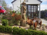 Denkmal vor der Touristinformation in Munshausen