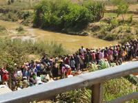 Bei Tana: Markttreiben