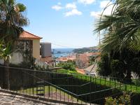 Schokoladen-Verkostung im Kräutergarten von Maria João