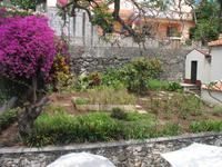 Schokoladen-Verkostung im Kräutergarten von Maria João