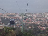 Seilbahn-Fahrt hinauf nach Monte - Blick auf Funchal
