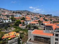 Seilbahnfahrt nach Monte