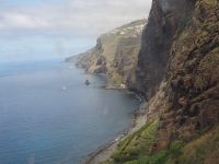 Blick aus der Seilbahn auf die Süd-West Küste der Insel