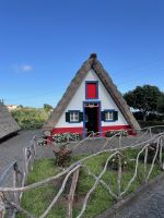 typisches Madeira-Haus in Santana