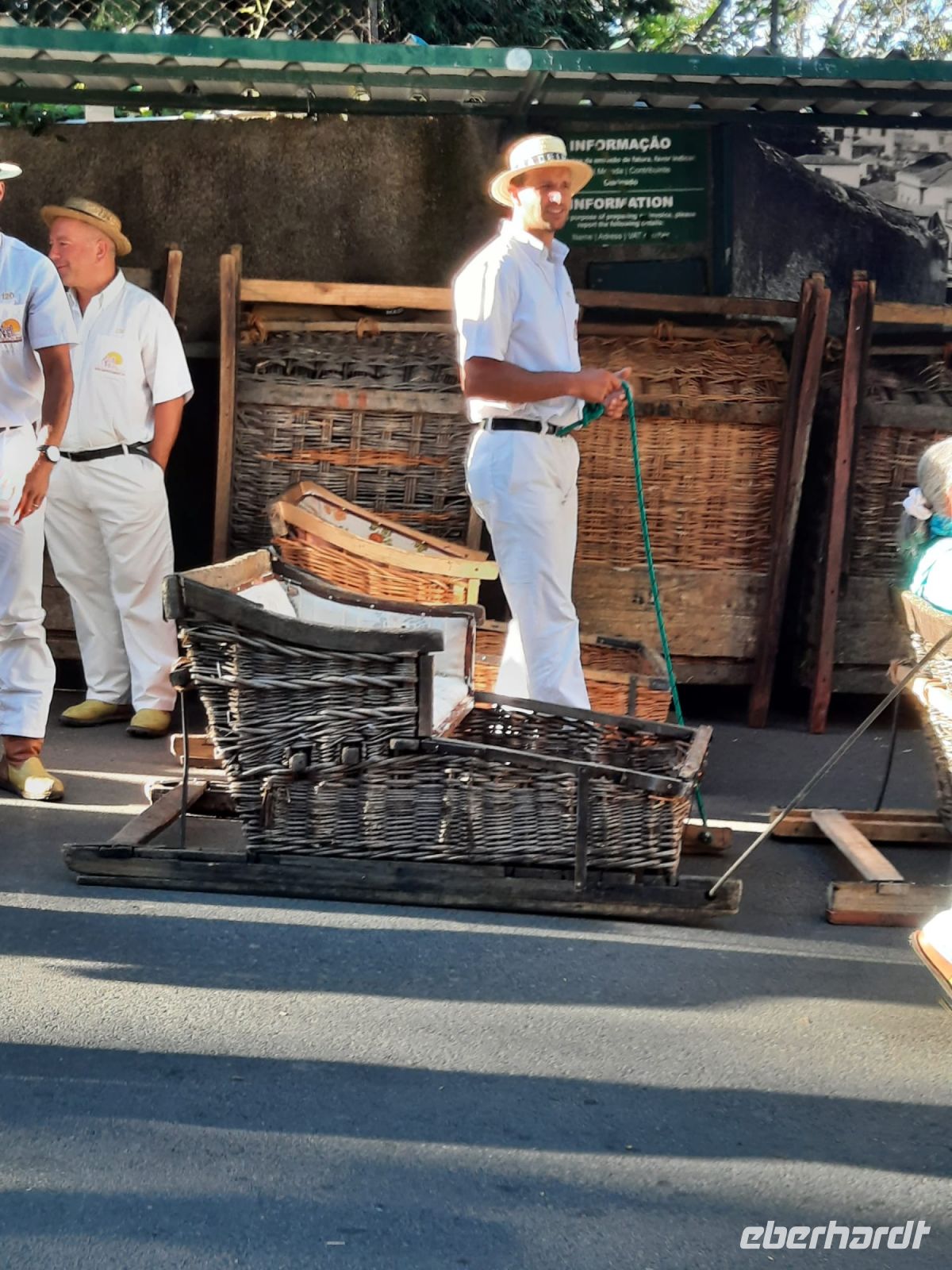 Korbschlittenfahrt in Monte
