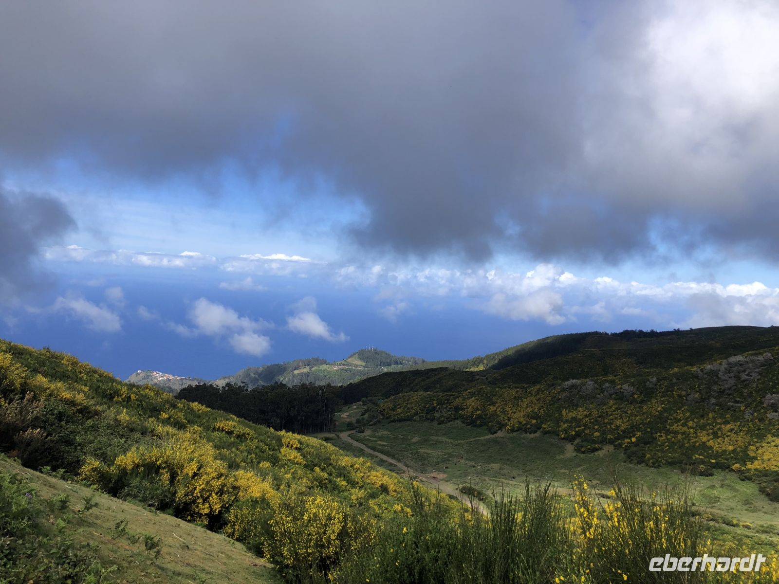 Ausblicke von der Levada do Paul