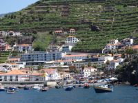 Blick von der Santa Maria auf den Hafen von Camara de Lobos 